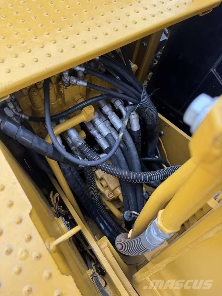 CAT 312 Escavatori cingolati