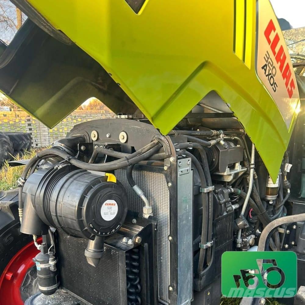 CLAAS Axos 320 Trattori