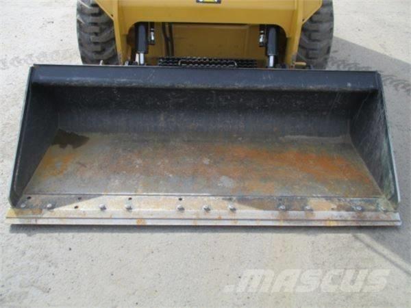 CAT 236 D Mini Pale Gommate