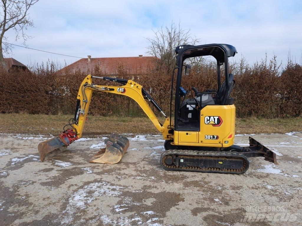 CAT 301.7 Miniescavatori