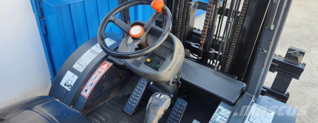 Ausa C 200 H X4 Elevatore per esterni