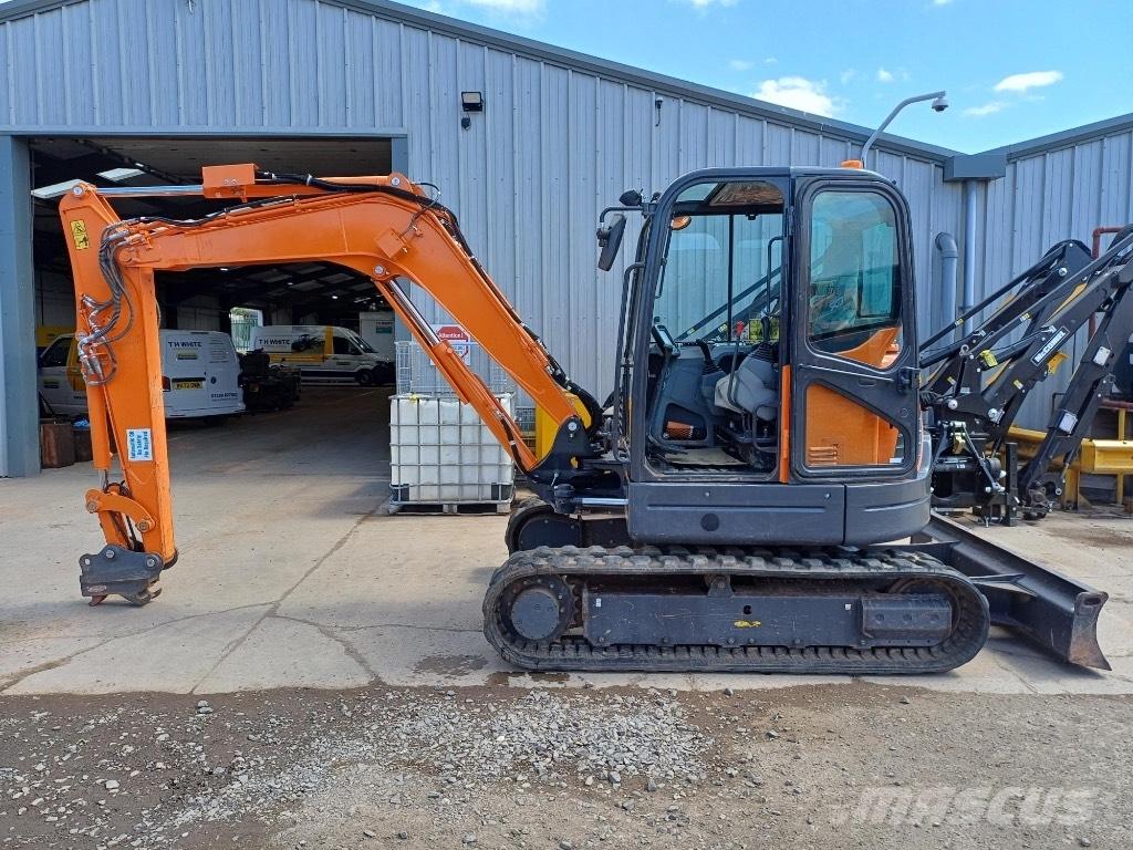 Develon DX 63-3 Miniescavatori
