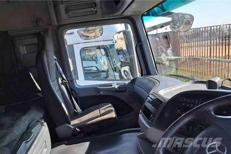 Mercedes-Benz 2644 Camion altro