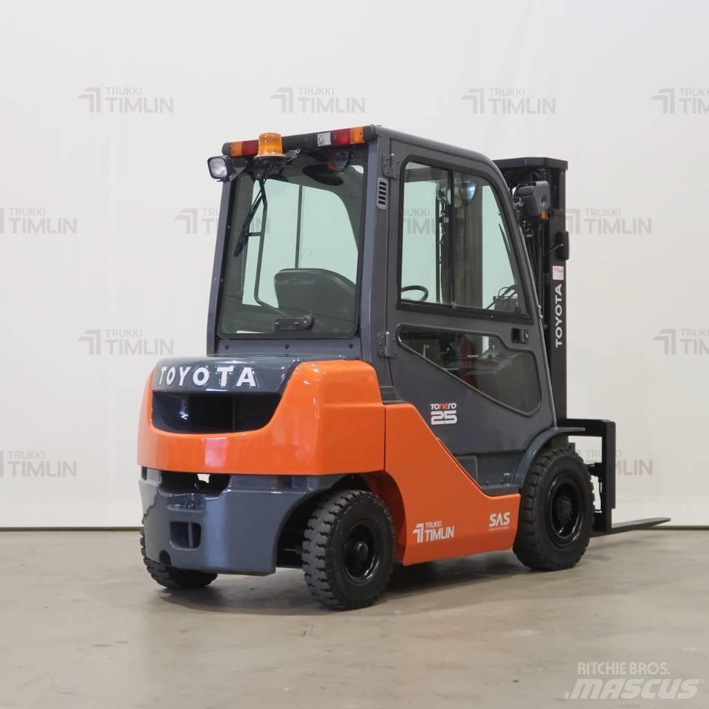 Toyota 52-8FDF25 Carrelli elevatori diesel