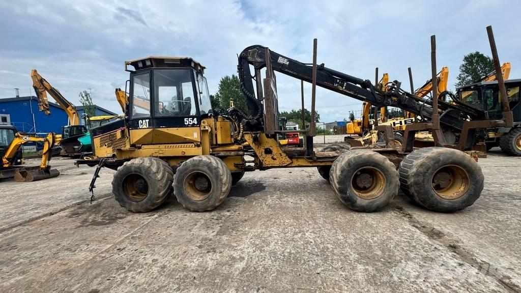 CAT 554 Forwarder