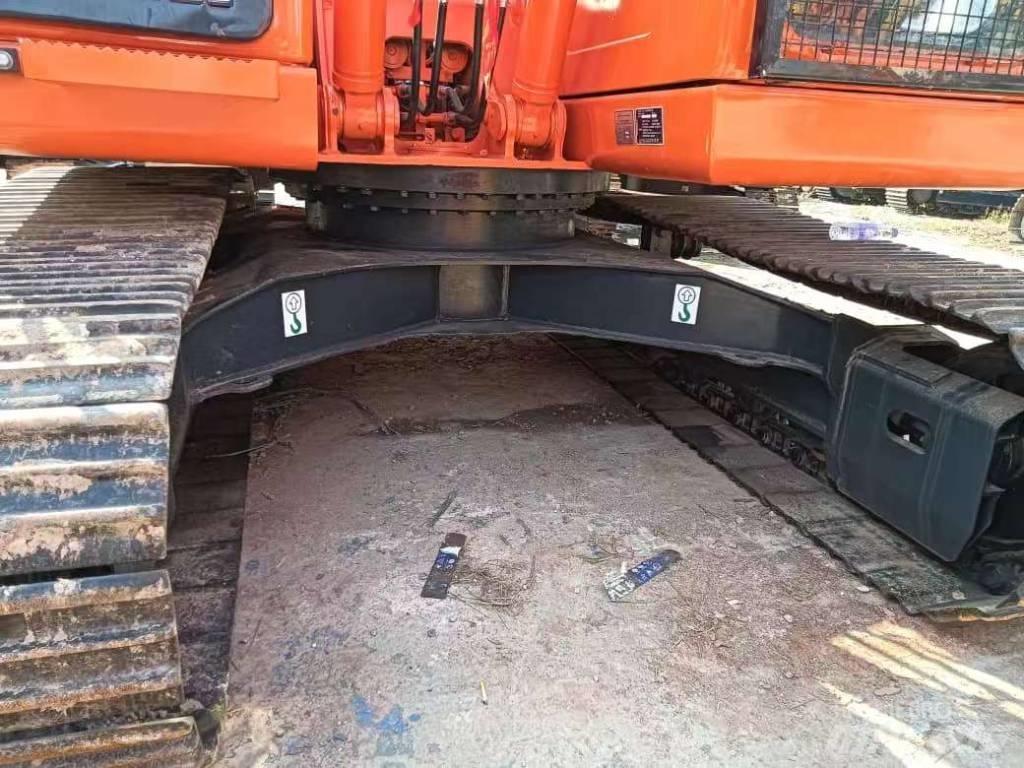 Doosan DX150 Escavatori medi 7t - 12t