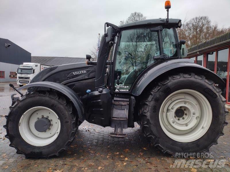 Valtra T 214 D Trattori