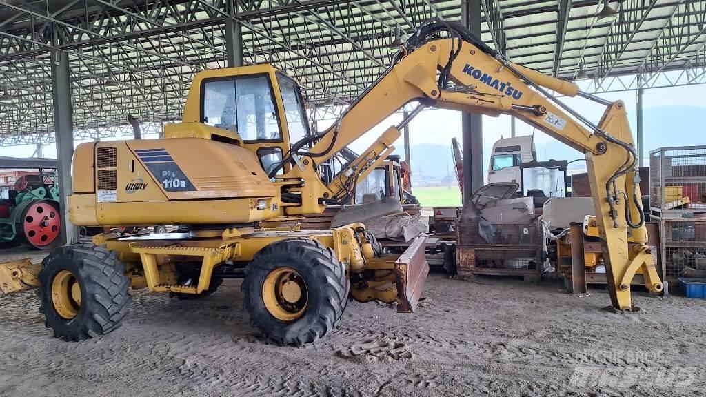 Komatsu PW 110 Escavatori gommati