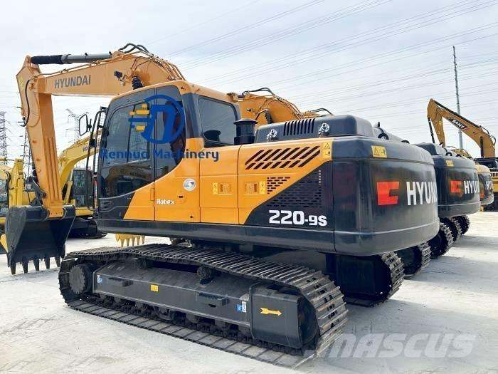 Hyundai R220LC-9S Escavatori cingolati