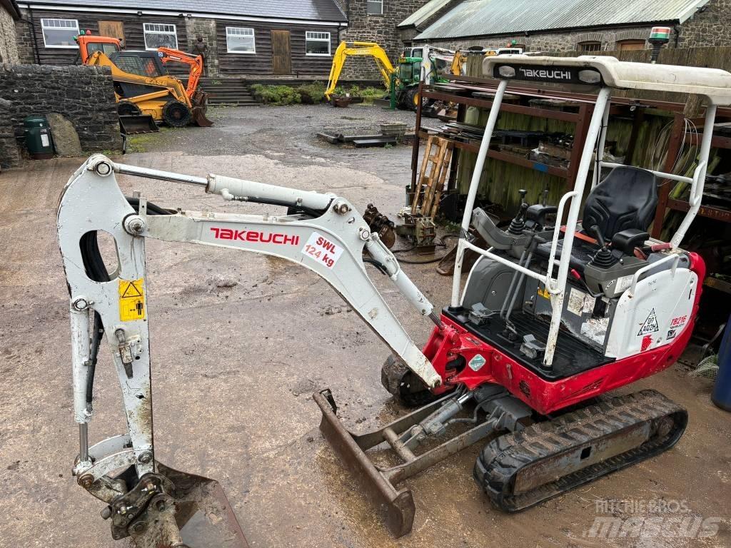 Takeuchi TB 216 Miniescavatori