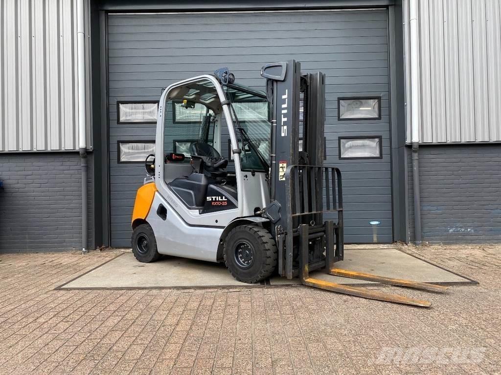 Still RX70-25T Carrelli elevatori GPL