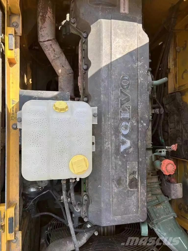 Volvo EC480D Escavatori cingolati