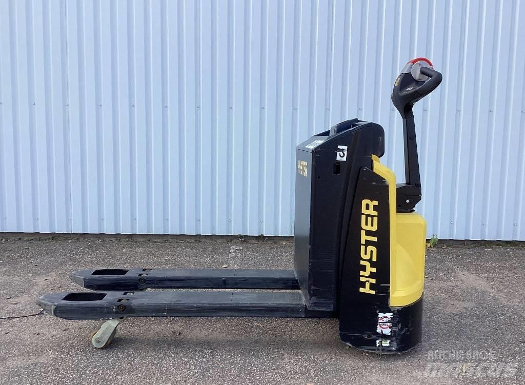 Hyster P2.0 Transpallet uomo a terra