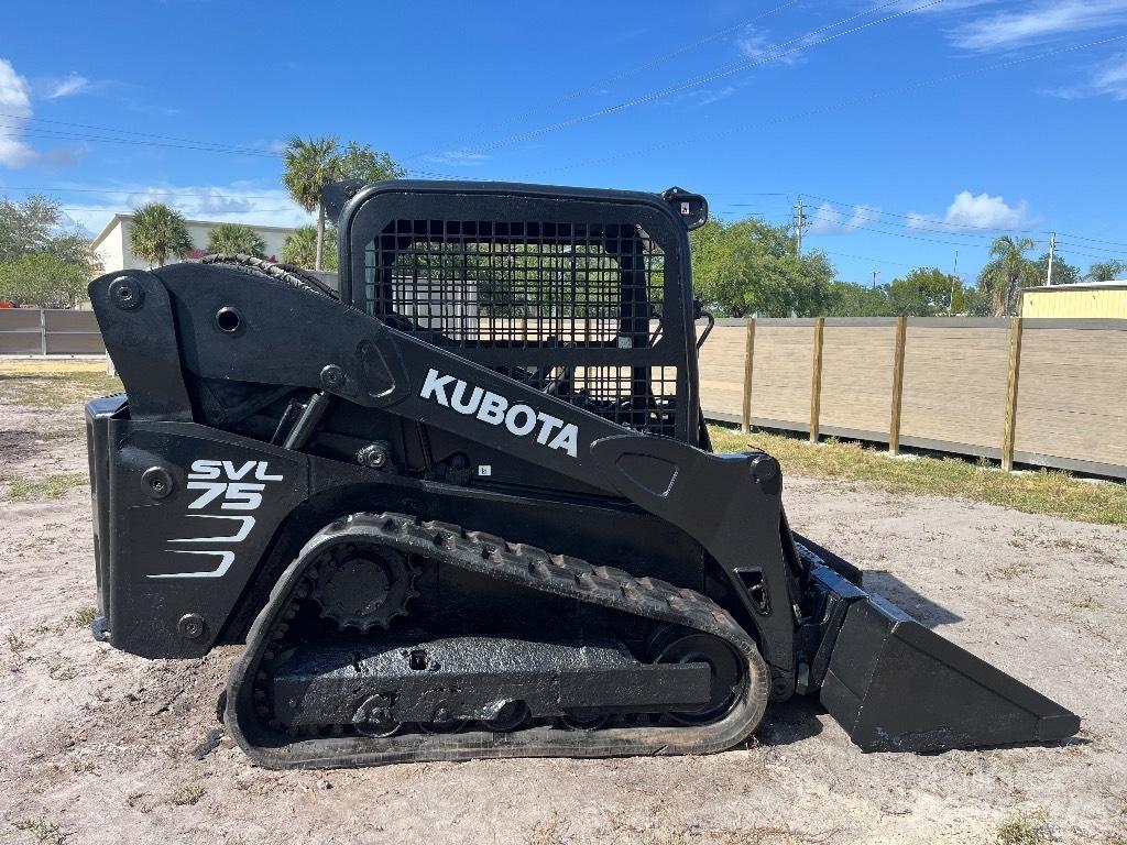 Kubota SVL 75-2 Mini Pale Gommate
