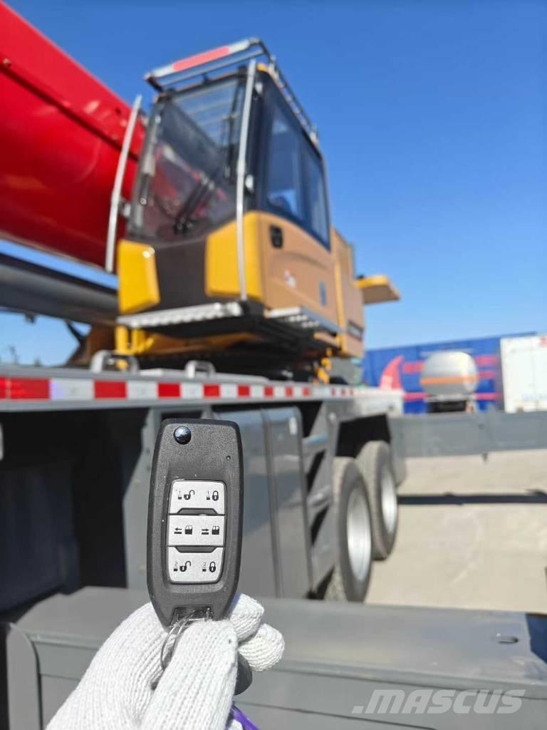 Sany STC1000C7-8 Gru per tutti i terreni