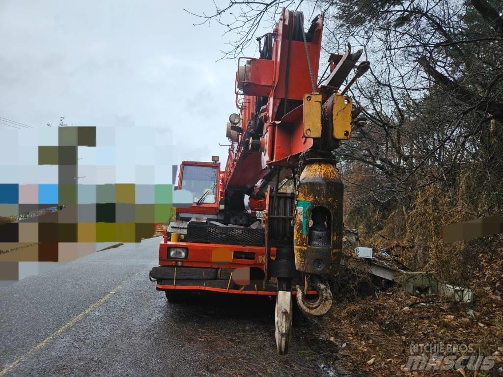 Kato SS 500 Gru per terreni difficili