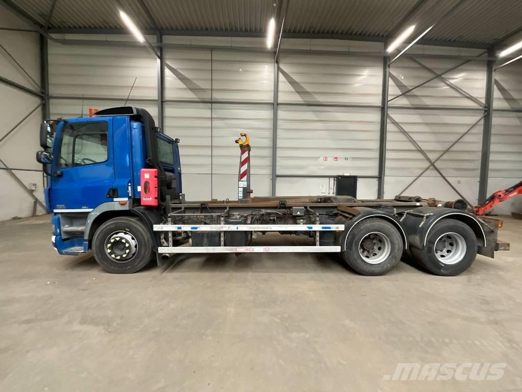 DAF CF 85.360 Camion con gancio di sollevamento