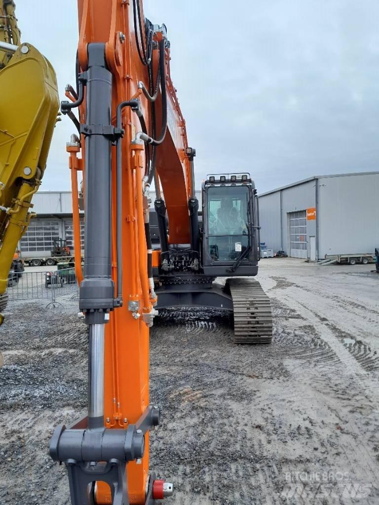 Develon DX 225 LC-7 Escavatori cingolati