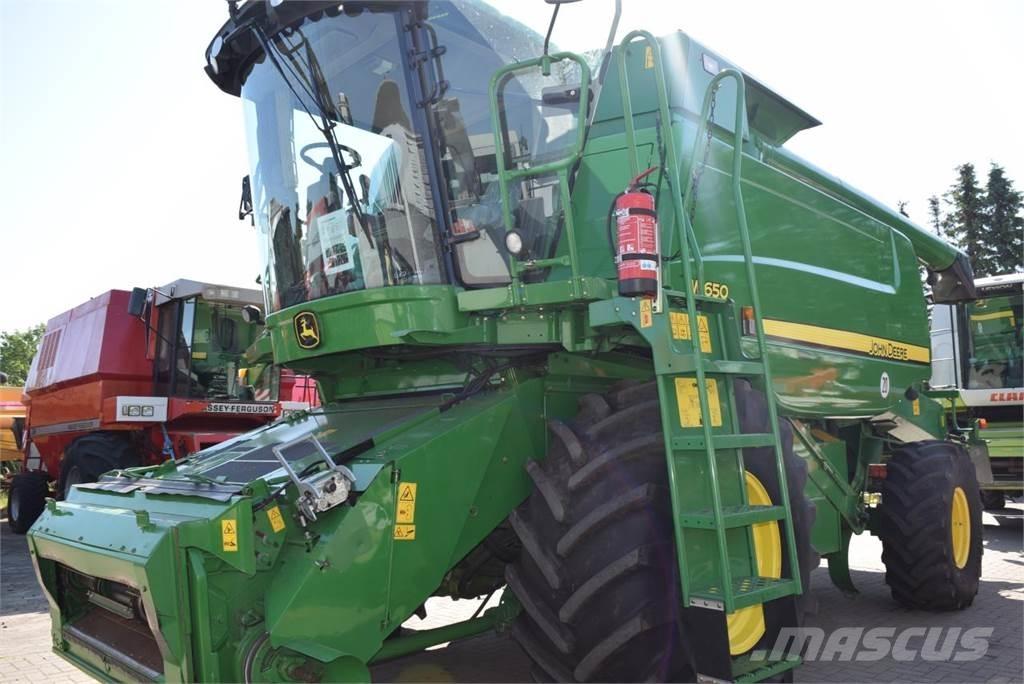 John Deere W 650 Mietitrebbiatrici