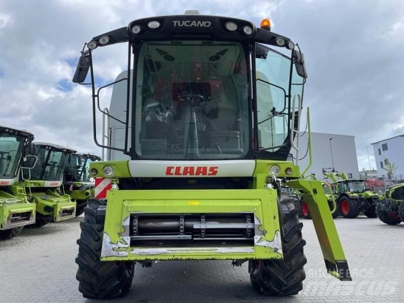 CLAAS Tucano 450 Mietitrebbiatrici
