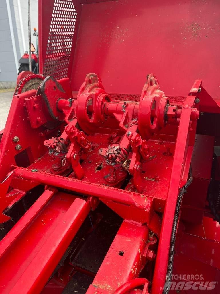 Massey Ferguson 1839 Presse quadre