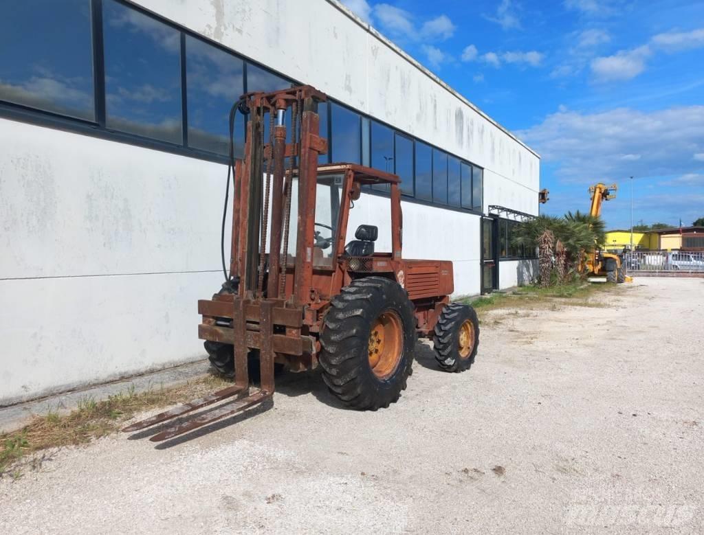 Manitou 4RM30G Carrelli elevatori diesel