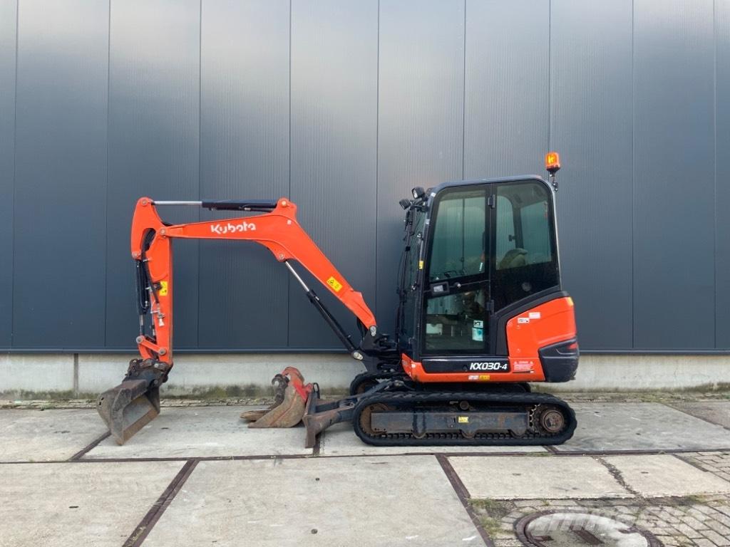 Kubota KX 030-4 Miniescavatori