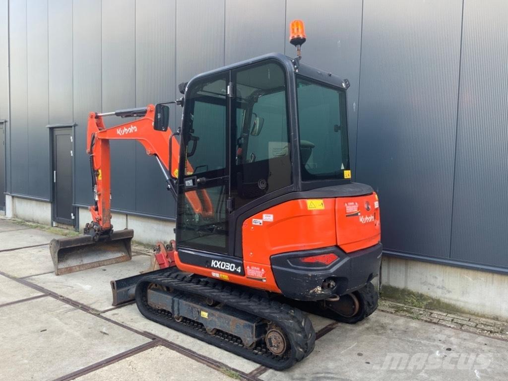 Kubota KX 030-4 Miniescavatori