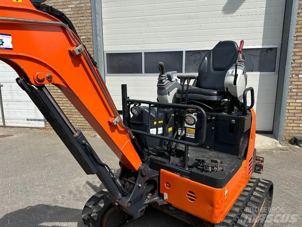 Hitachi ZX19U-6 YR Miniescavatori