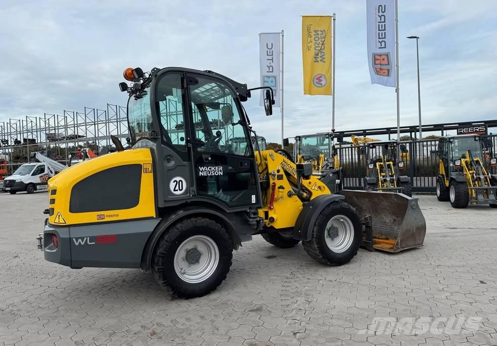 Wacker Neuson WL 38 Pale gommate
