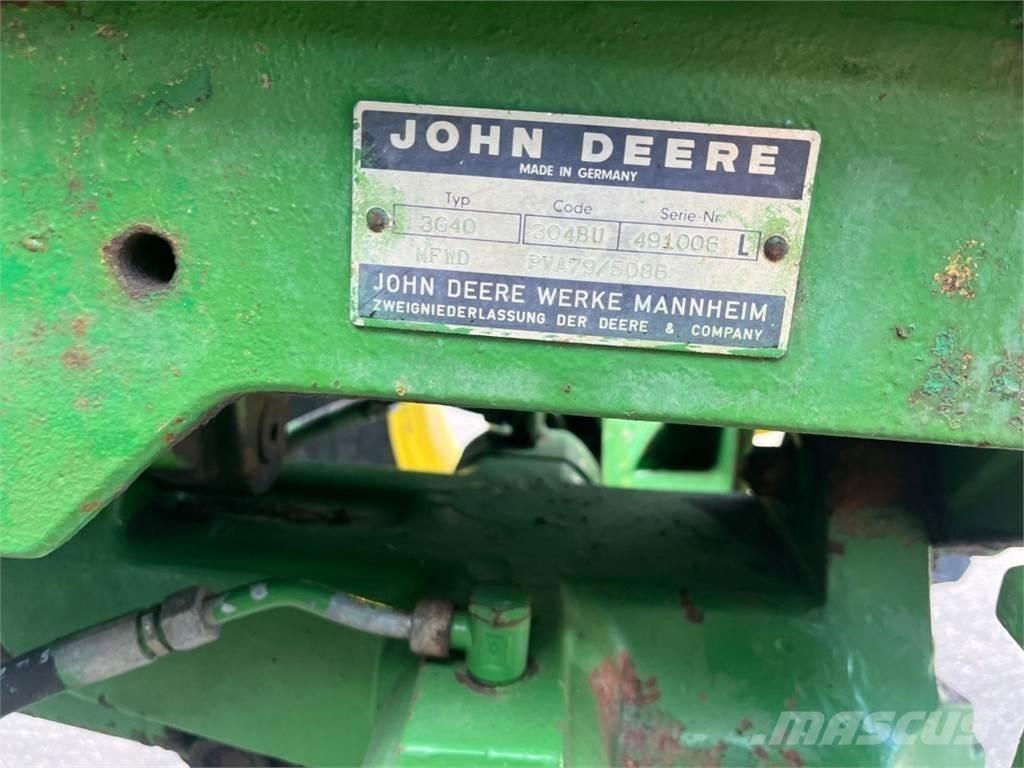 John Deere 3040 Trattori