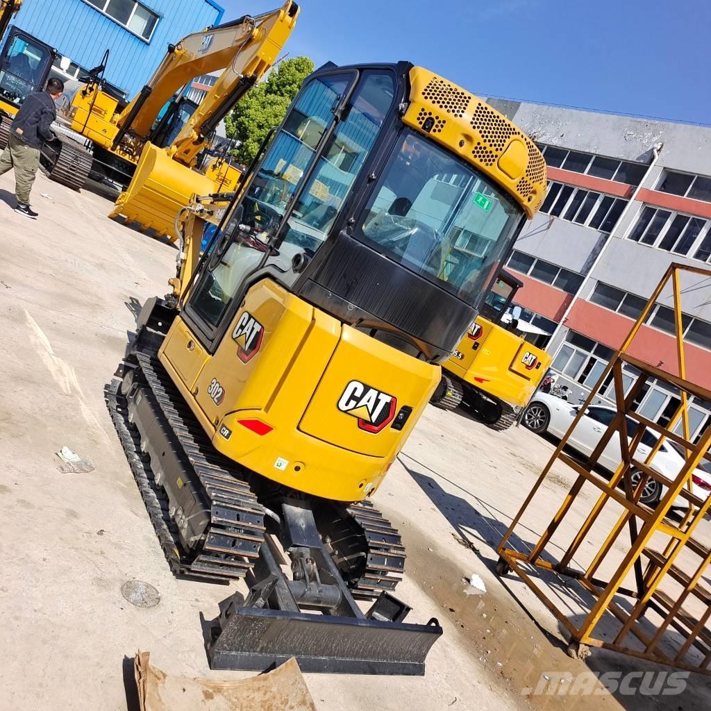 CAT 302 Miniescavatori