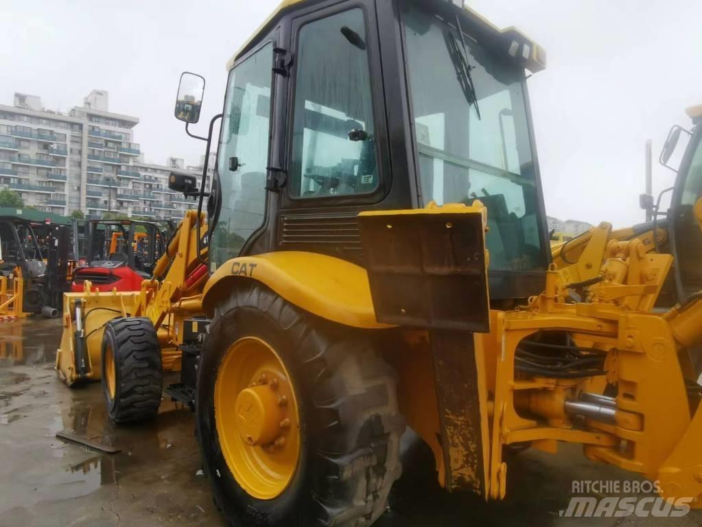 CAT 416f Terne