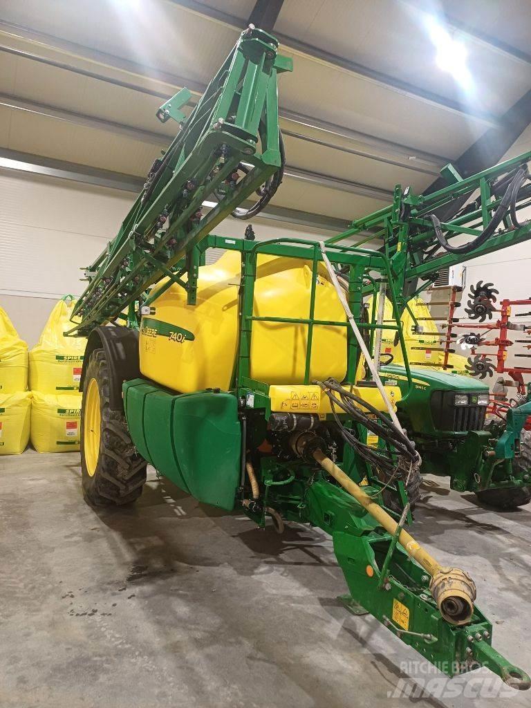 John Deere 740 i Irroratrici trainate