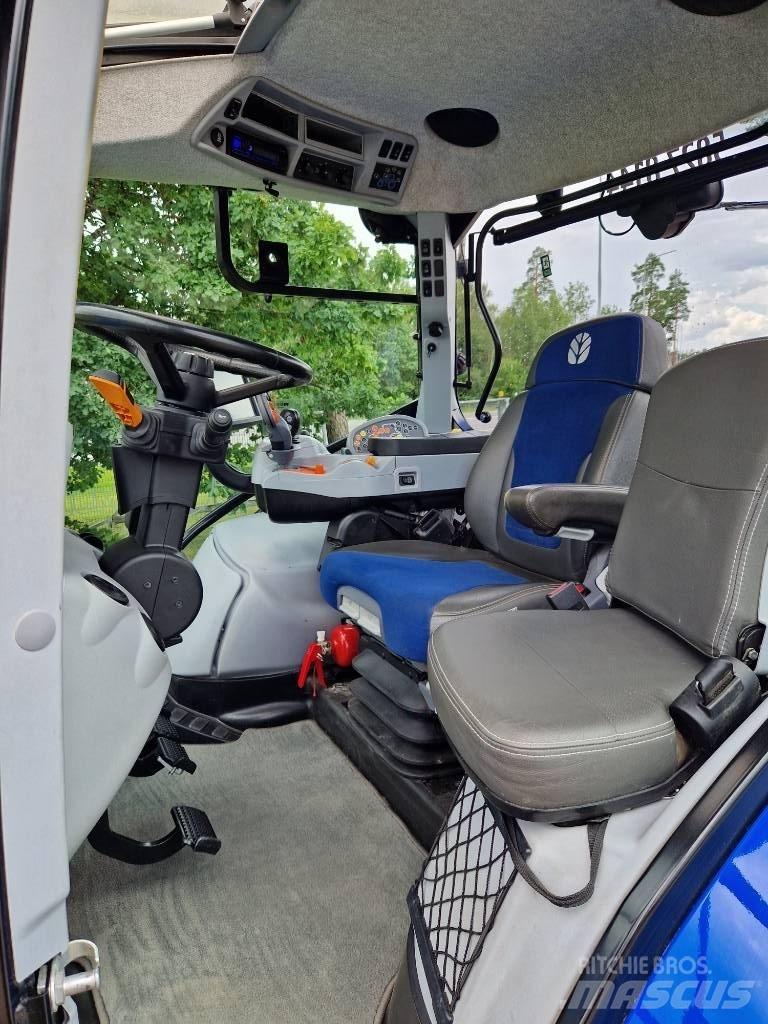 New Holland T 7.245 Trattori