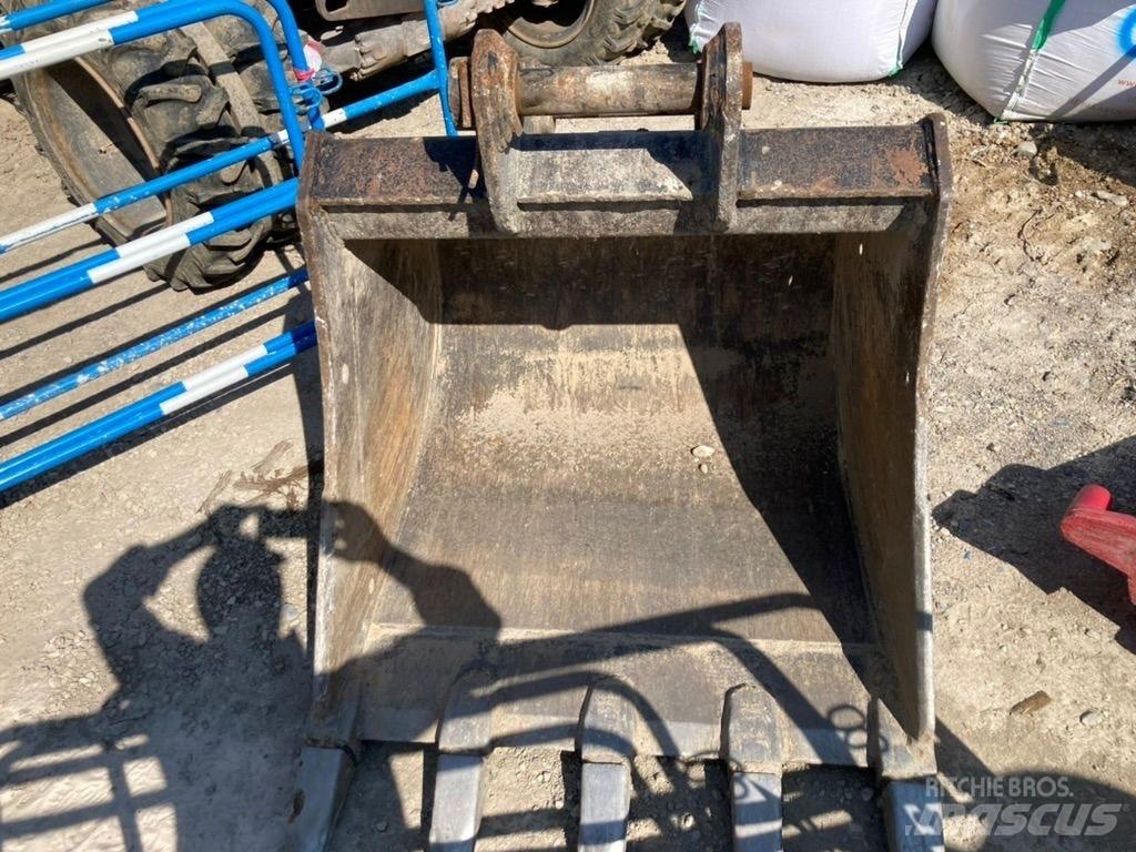 Hitachi ZX 135 US-6 Escavatori cingolati
