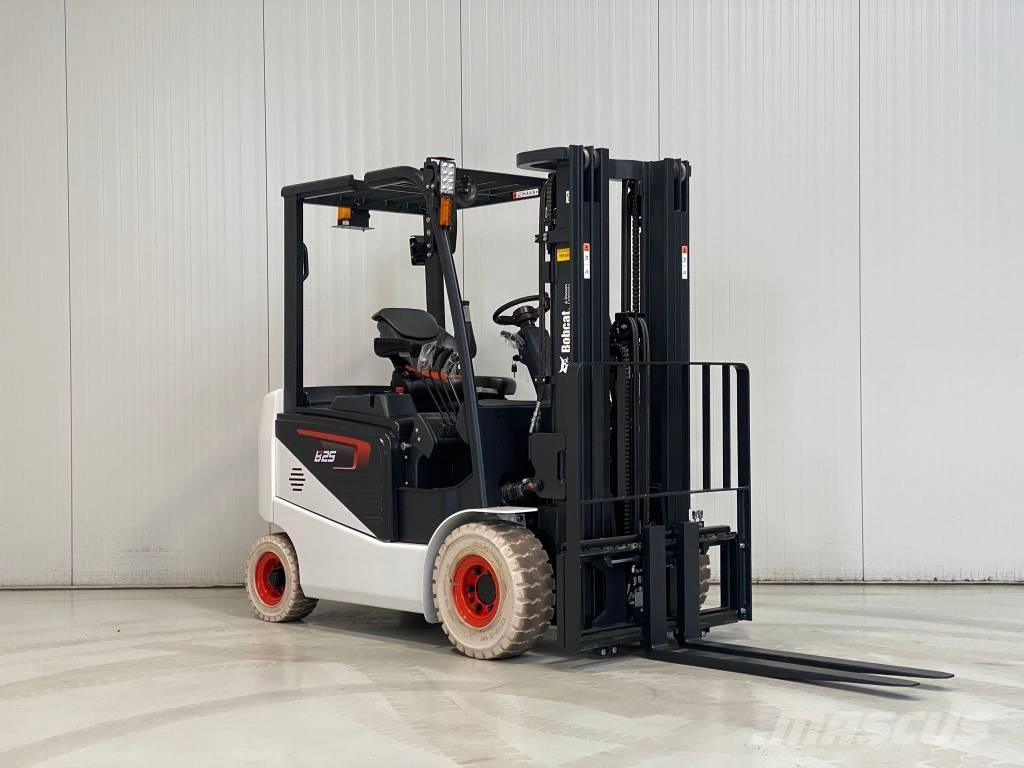 Bobcat B25NS Carrelli elevatori elettrici