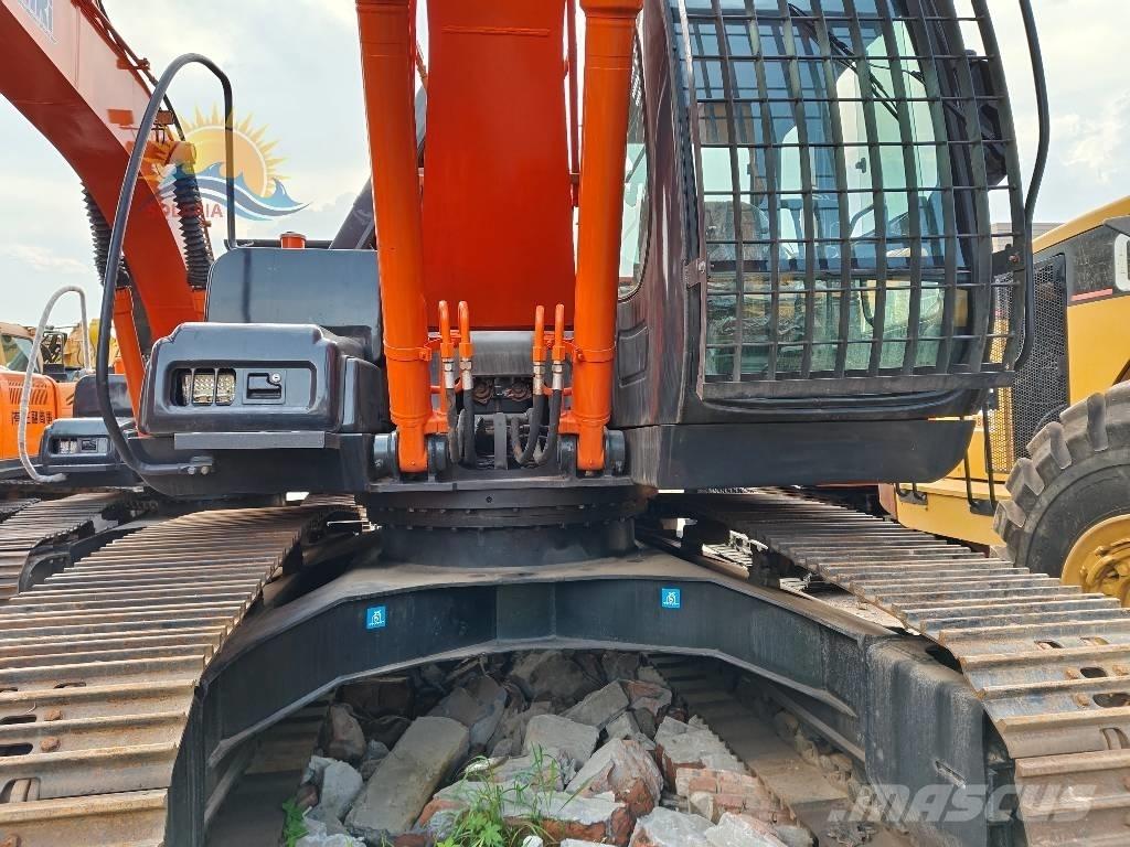 Hitachi ZX 200 Escavatori cingolati