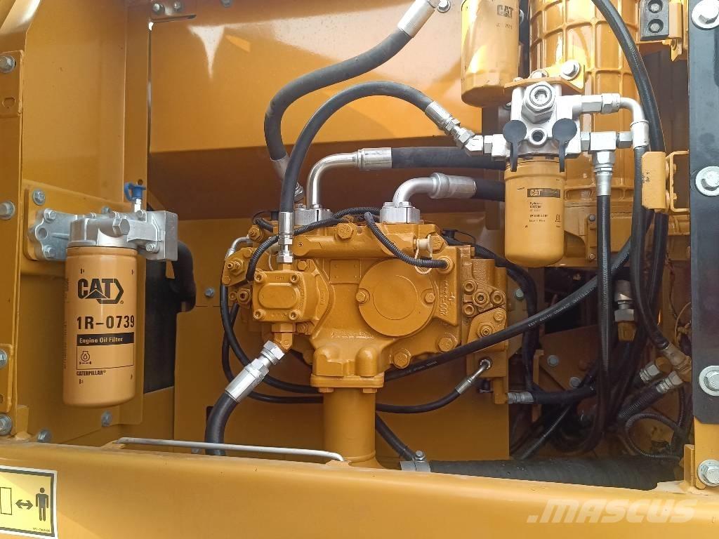 CAT 323 D2L Escavatori cingolati