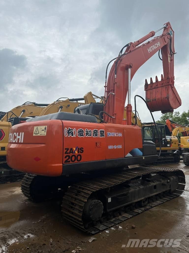 Hitachi ZX 200 Escavatori cingolati