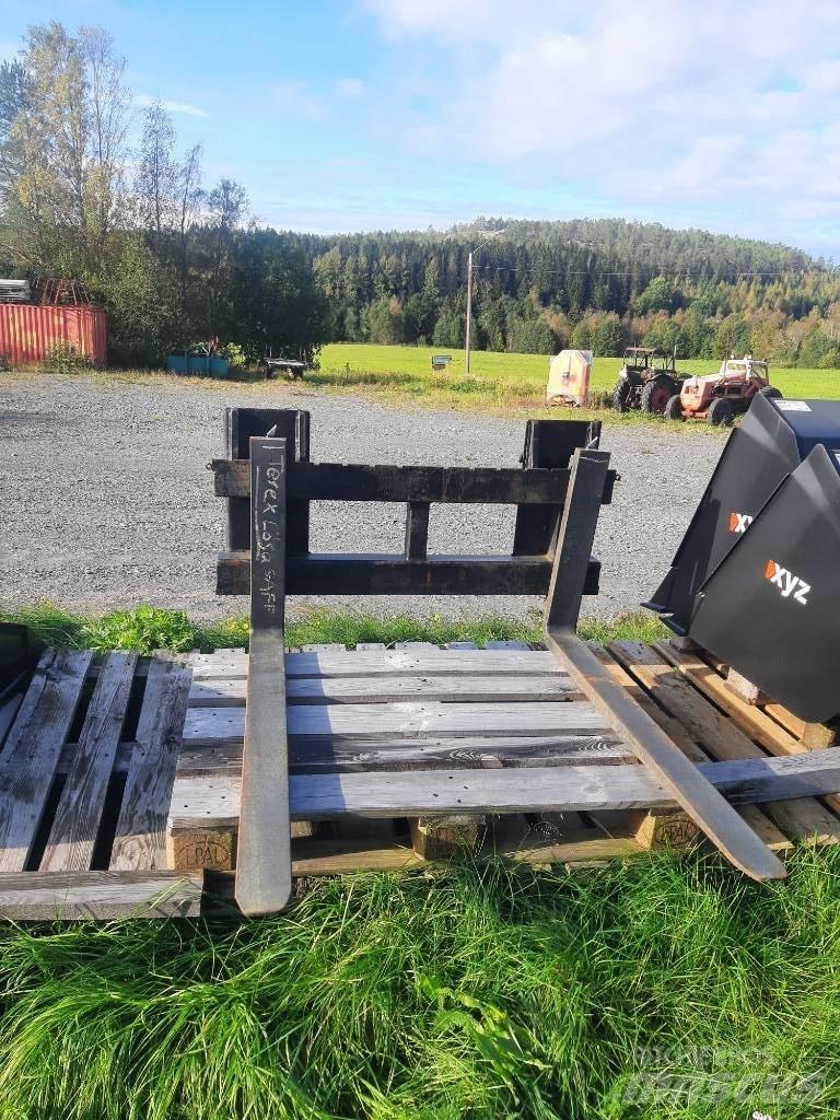  Pallgafflar CAT 906 Forche