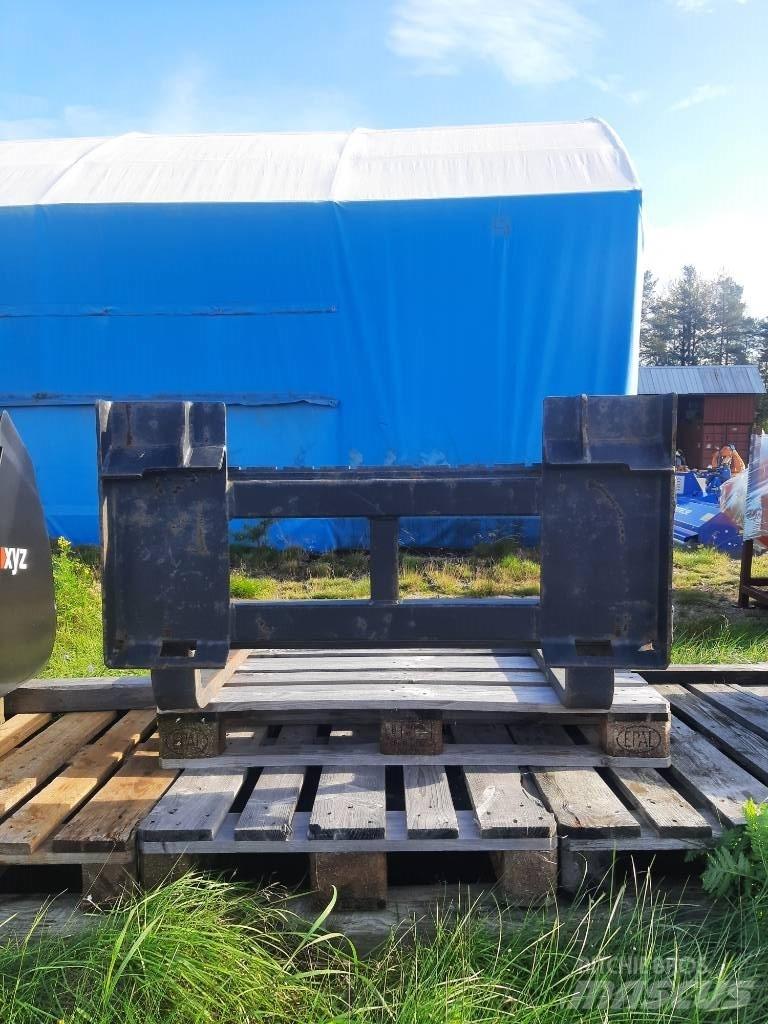  Pallgafflar CAT 906 Forche