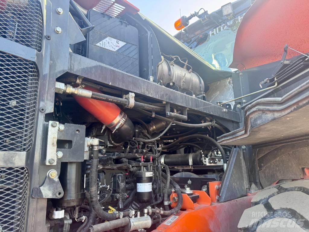 Hitachi ZW 310-6 Pale gommate