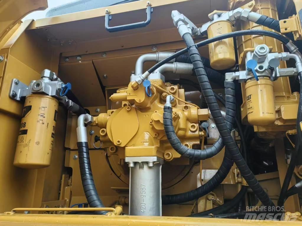 CAT 340 Escavatori cingolati