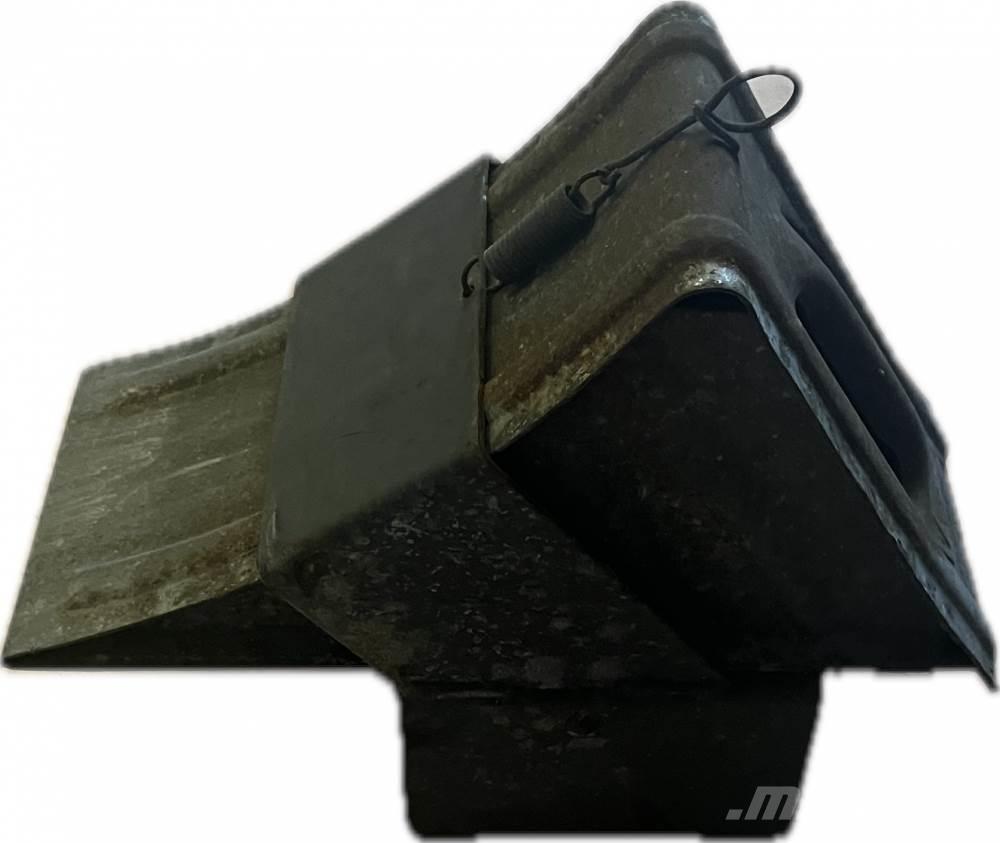  DRŽÁK S KLÍNEM Trasporto - Altro