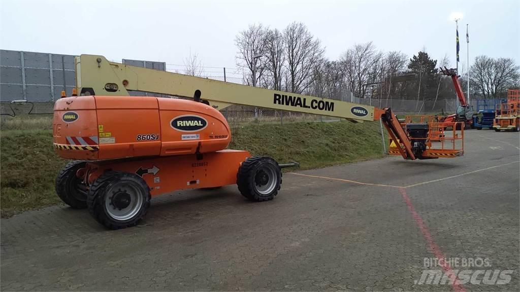 JLG 860SJ Piattaforme a braccio telescopico