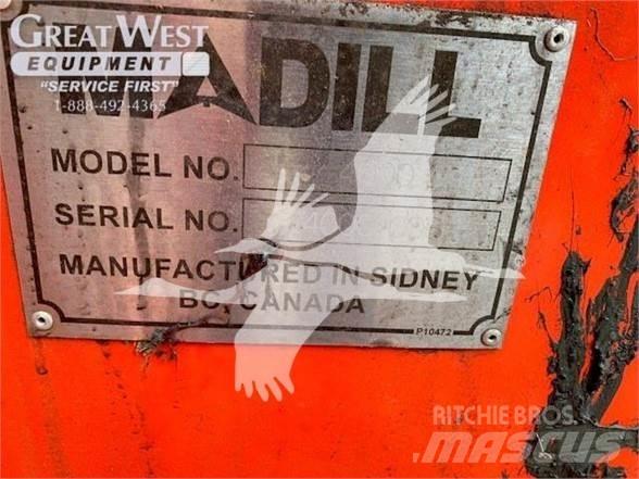 Madill 4000 Caricatronchi con base su rimorchio