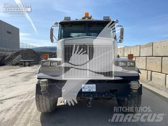 White/GMC WG Cisterna