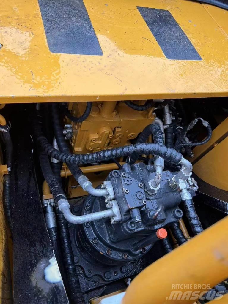 Sany SY 235 C Escavatori cingolati