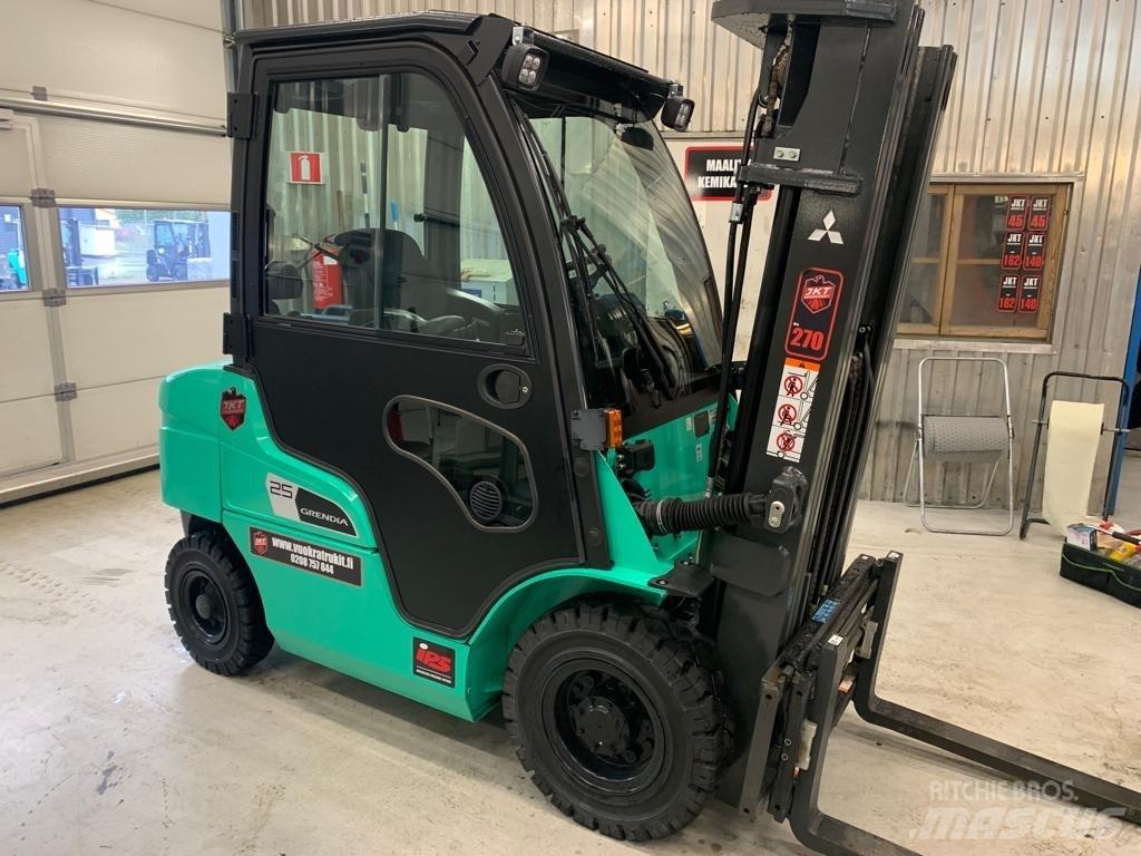 Mitsubishi FD25N3 Carrelli elevatori diesel